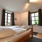 Seeheim Ferienobjekt Direkt Am Wasser Ovs 692 Apartment *