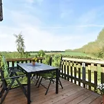 Seeheim Ferienobjekt Direkt Am Wasser Ovs 692 * Gustow (Nordwestmecklenburg)