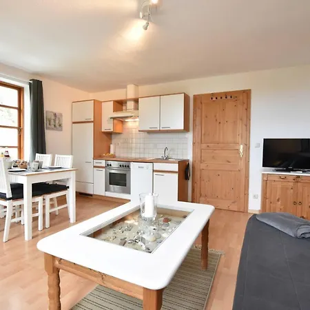 Seeheim Ferienobjekt Direkt Am Wasser Ovs 692 Gustow (Nordwestmecklenburg)