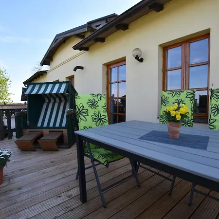 Seeheim Ferienobjekt Direkt Am Wasser Ovs 692 Gustow (Nordwestmecklenburg)