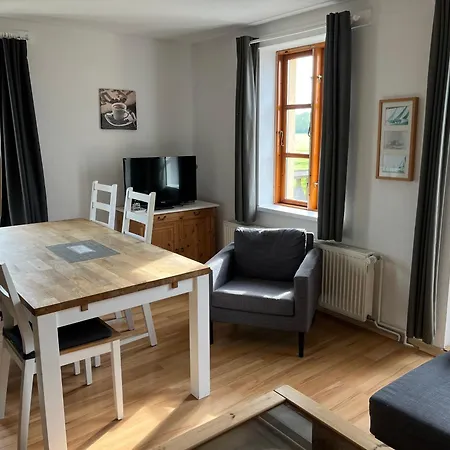 Seeheim Ferienobjekt Direkt Am Wasser Ovs 692